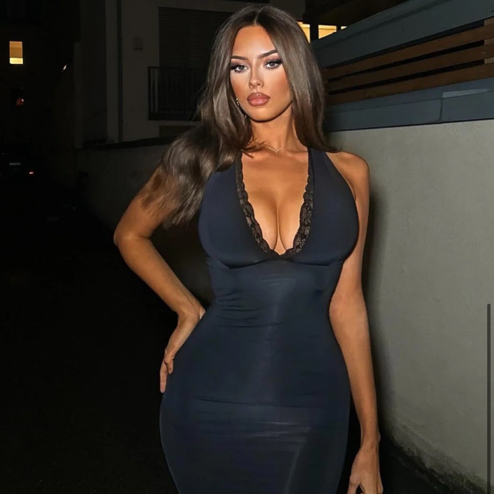 Elegant Black Lace Trim Dress